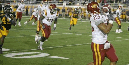 Iowa State RB Jeremiah Schwartz hauls in an Arnaud pass