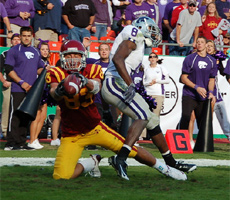 Jake Williams hauls in a late touchdown pass from Austen Arnaud